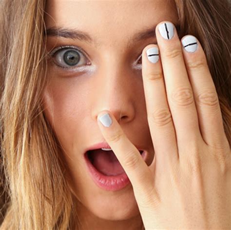 25 Eye Catching Nail Polish Trends This Season Page 13 Of 21 Styles