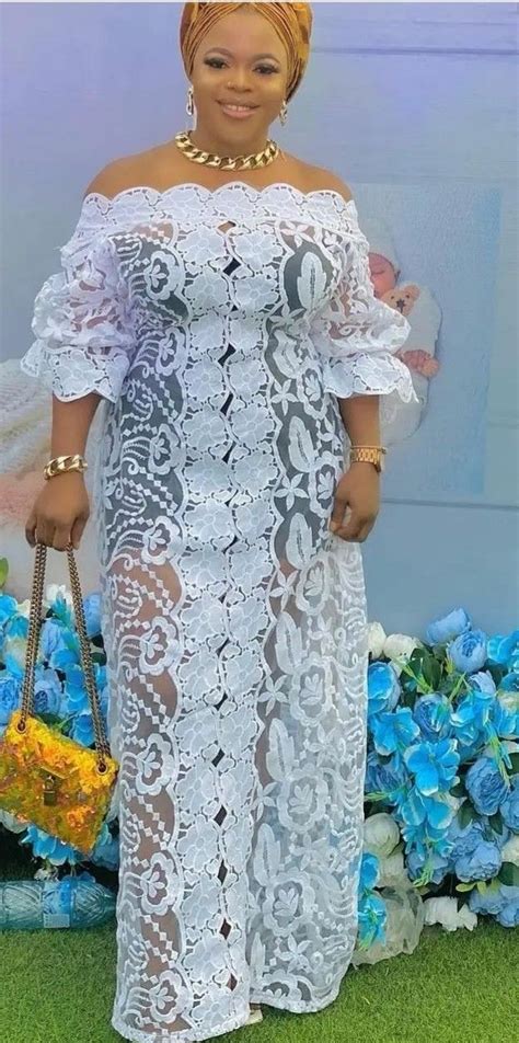 Pin By Bella Dotsey On Modes Tendance Lace Gown Styles Nigerian Lace Styles Dress Long