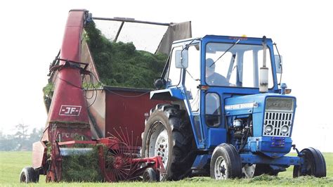 Ford 5000 In The Field Chopping Grass W Jf Fc 80 Forage Harvester