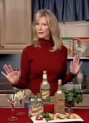 Sandra Lee Outtakes Of Food Network Host Cursing And Groping Herself Hit The Internet Daily