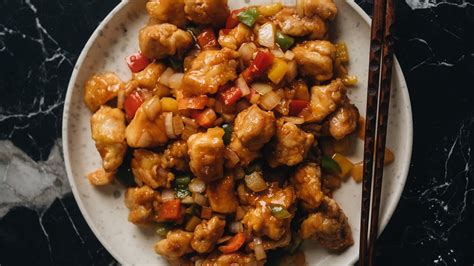Sweet and sour is a generic term that encompasses many styles of sauce, cuisine and cooking methods. Sweet And Sour Chicken Cantonese Style Calories / Chinese Sweet And Sour Fish Fillet Stir Fry ...