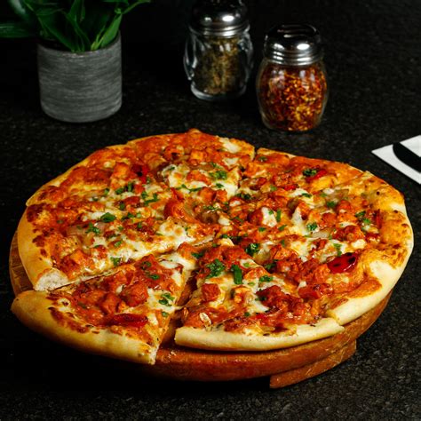 How much pizza to order per person? Crust & Cheese Pizza | Home delivery | Order online | ECR ...
