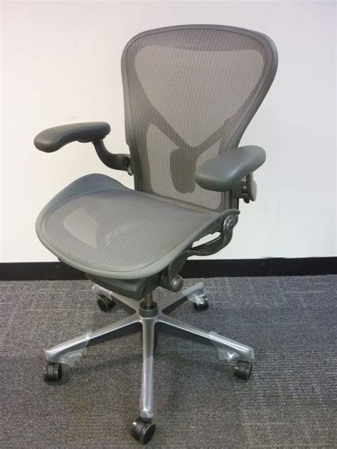 The aeron by herman miller consaidered to my by many experts as being one of the best office chairs. Herman Miller Aeron Remastered | Second Hand Operator ...