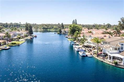 20 Fun And Amazing Facts About Lake Forest California United States