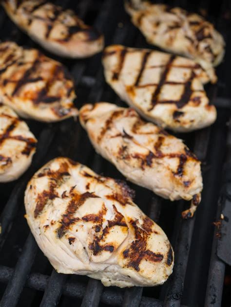 Make sure they fit in a single layer. Grilled Boneless Chicken Breasts with Citrus Marinade ...