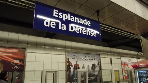 Esplanade De La Défense Metro Station Paris Esplanade De Flickr