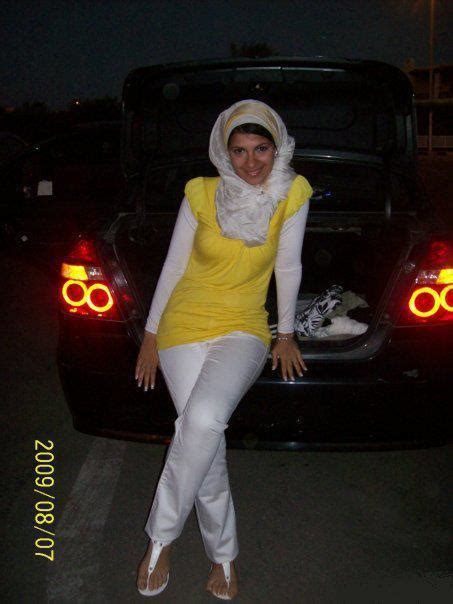 arab girls syrian girls like drive car at night time