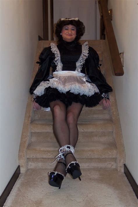 Pin By Maid Teri On The French Maid 15 Fashion Style Maid Uniform