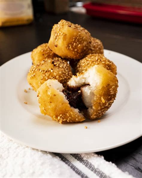 Angel Wongs Deep Fried Sesame Balls Recipe Review The Kitchn