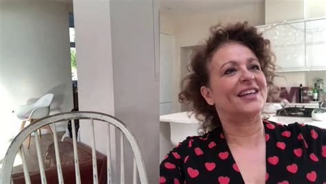 Nadia Sawalha Strips Fully Naked To Flash Flesh In Viral Pillow Challenge Daily Star