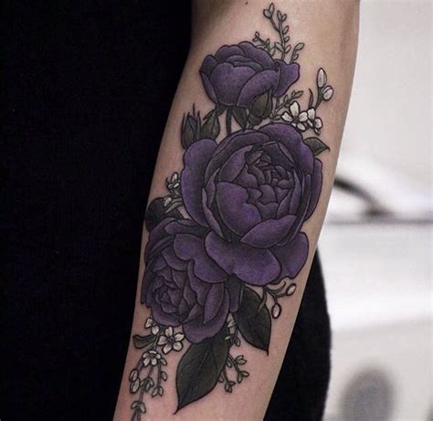 The background of the tattoo is inked black and purple. pinterest : stfualivia | t a t t o o s | Pinterest ...
