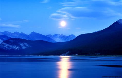 Lake At Night With Moon Wallpapers Gallery