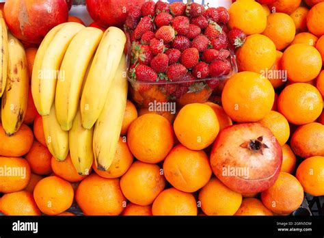 Fruit Orange Banana Hi Res Stock Photography And Images Alamy