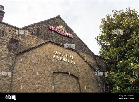 Fullers Beer Uk Hi Res Stock Photography And Images Alamy