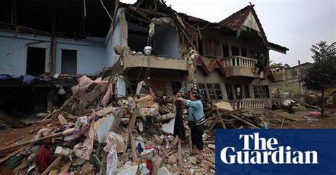 Burma Earthquake In Pictures Global Development The Guardian