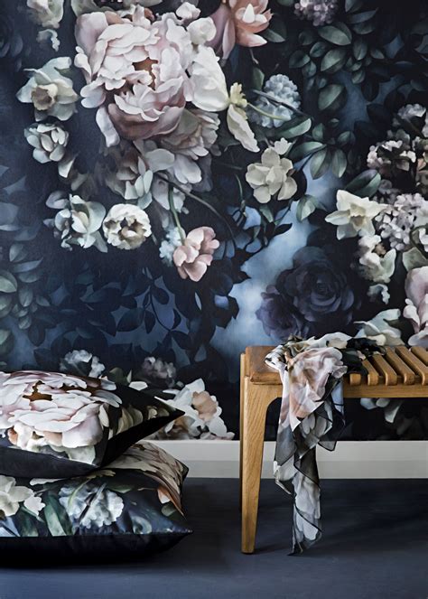 Incredible Ellie Cashman Dark Floral Wallpaper 2022