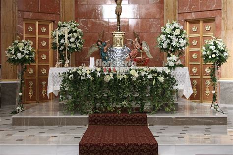 Decoración Altar Elegante Decoracion De Iglesia Arreglos De Iglesia