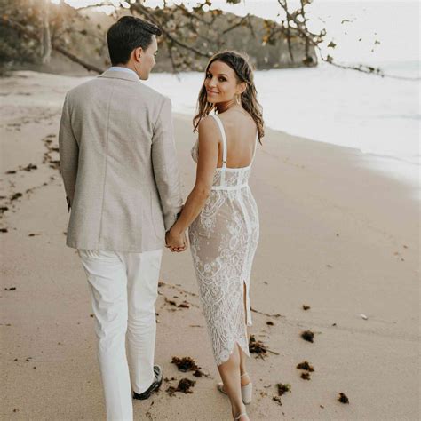 35 Beach Wedding Dresses Perfect For A Seaside Ceremony