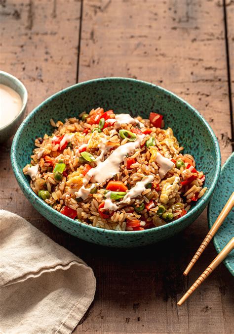 Healthy Vegetable Fried Rice With Yum Yum Sauce Natteats