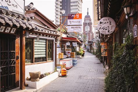 Insadong Back Alley Seoul By Stuckinseoul Seoul Photography South