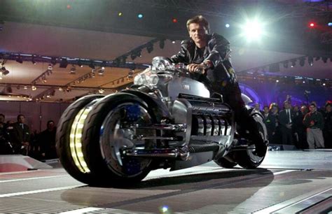 Dodge Tomahawk V10 Superbike A Four Wheeled Motorcycle