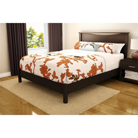 Find the right platform bed to fit your bedroom. Queen size Modern Platform Bed Frame in Chocolate Finish