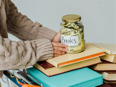 How To Save Money On Textbooks In College