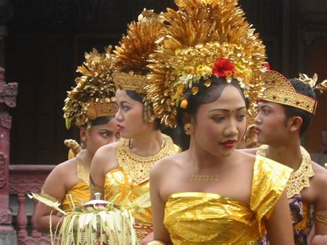 Tourism In Indonesia Culture Of Indonesia Culture Bali Tours