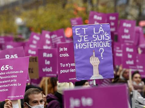 Tausende Franzosen Demonstrieren Gegen Gewalt An Frauen Snat