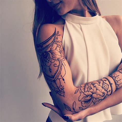 Repost Veronicalilu ・・・ Floral Henna Sleeve Shoulder Piece Inspired By Tata Tsvetkova