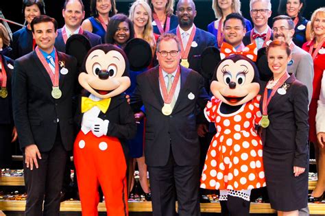 Walt Disney World Names 2015 2016 Ambassadors In Special Ceremony To Represent Thousands Of Cast