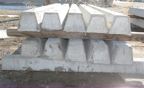 10 Parking Lot Concrete Bumper Blocks In Beatrice Ne Item Ae9352
