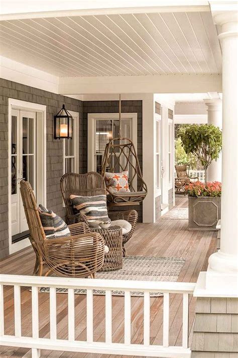 79 Beautiful Farmhouse Front Porches Decorating Ideas 79 Beautiful