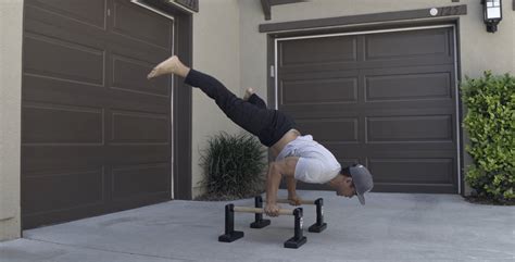 90 Degree Straddle Push Ups The Body Dojo