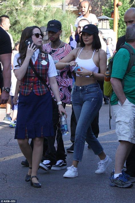 kylie jenner brings tyga and friends to disneyland disney outfits women disneyland outfits