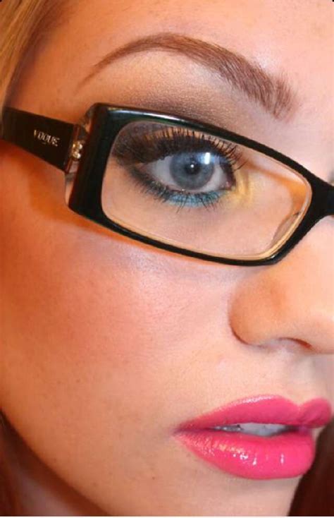 Tips For Makeup When Wearing Glasses Who Knowgood Tips♥ Glasses