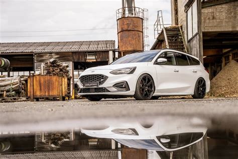 Ford Focus St With Corspeed Challenge Wheels Barracuda Wheels