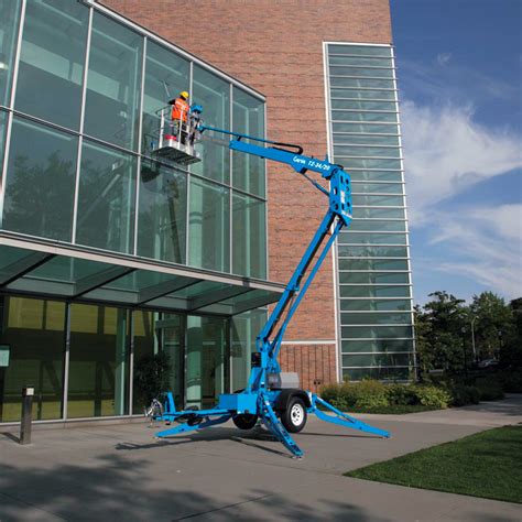 Learn how to use a towable man lift. 34-35' Articulated Towable Boom Lift - Miami Tool Rental