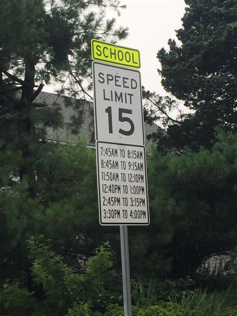 This School Zone Sign With 6 Different Times Listed School Zone Sign