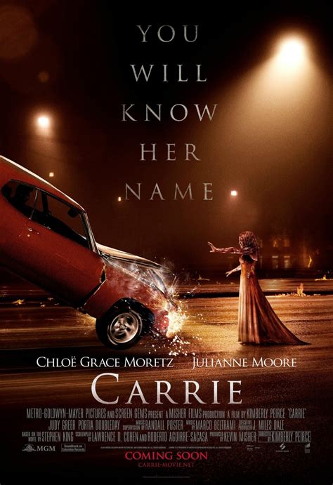 Movie Review Branden Chowen On Carrie 2013 Cinefessions