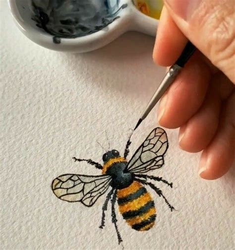 Pin By Kushtrim Sadiku On Quick Saves Bee Painting Bumble Bee Art