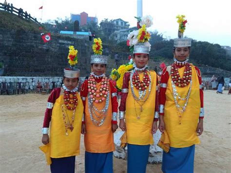 traditional dress of meghalaya for men and women lifestyle fun