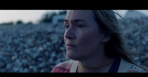 Kate Winslet And Daughter Mia Threapleton Break Down In Tears In I Am