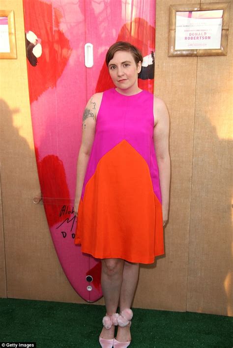 Lena Dunham Dons Pink And Orange Dress At Thr Pink Sunset Cocktail