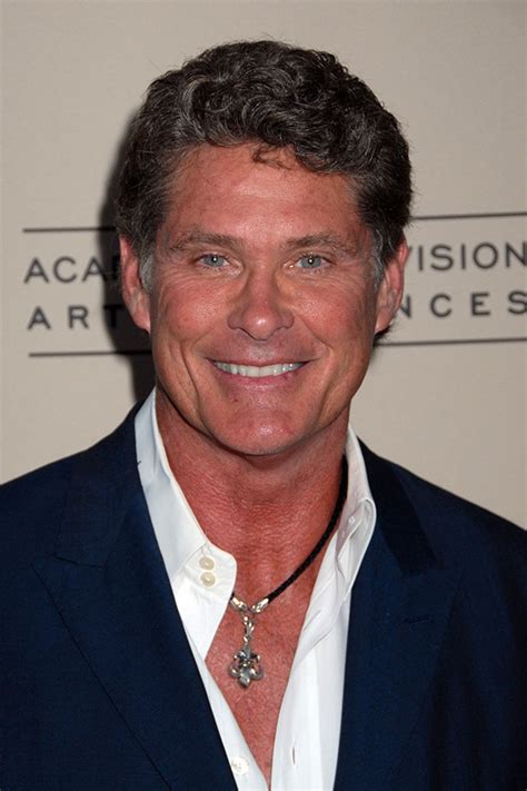 David hasselhoff, the baywatch actor/producer, who was popular in germany for his work as a singer in the late 1980s/early 1990s, particularly for being in the right place at the right time doing the right. ¡David Hasselhoff se suma al reparto de 'Sharknado 3 ...