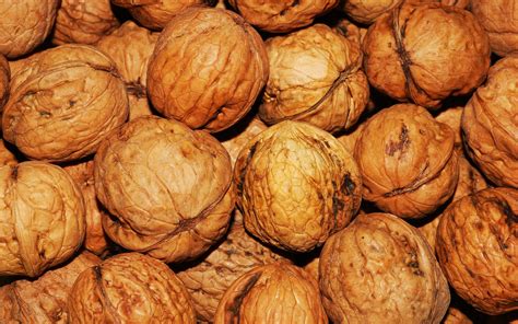 Walnut Walnuts Nuts Brown Nut Healthy Natural 4k Hd Wallpaper