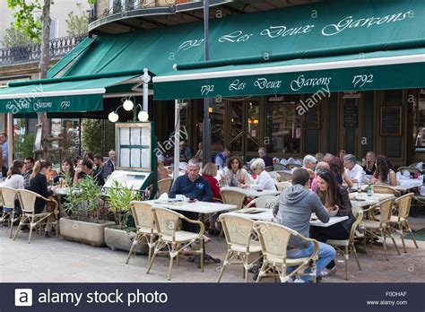 Les Deux Garcons On The Cours Mirabeau In Aix En Provence