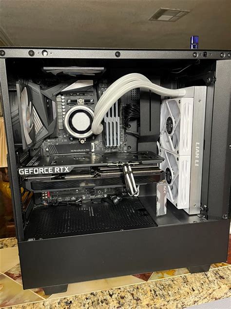 Bộ Máy Tính đủ Trắng Từ A đến Z Ấn Tượng đầu Tiên Với All White Pc Build