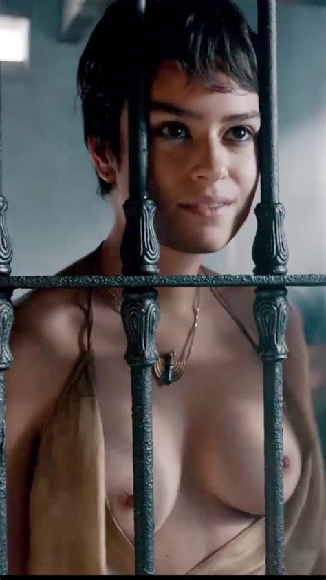 Nude Celebs Rosabell Laurenti Sellers Got Gif Video Nudecelebgifs Com