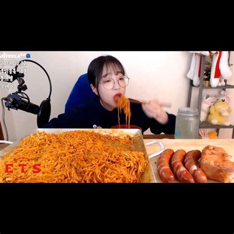 Spicy Fire Noodle Challenge Korean Mukbang Eating Show Spicy Fire Noodle Challenge Korean